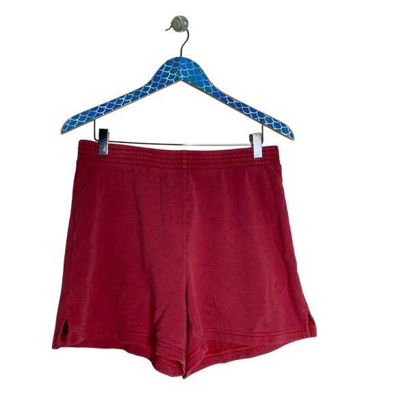 TNA Pants - AIRITZIA TNA Faded Red Airy Fleece Mid-Thigh Shorts Size Large